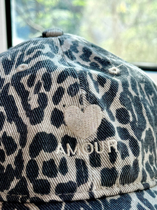 Amour Cap