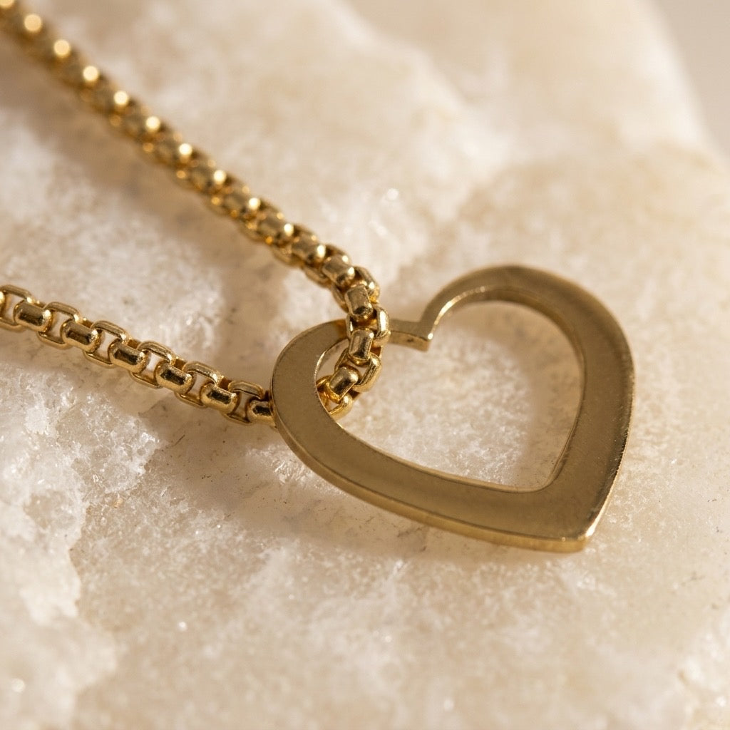 Heart Line Necklace