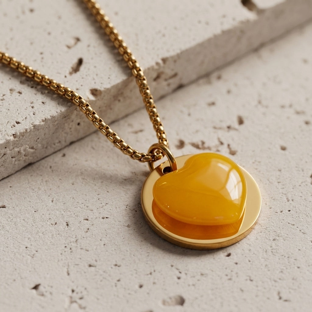Luna Quartz Necklace