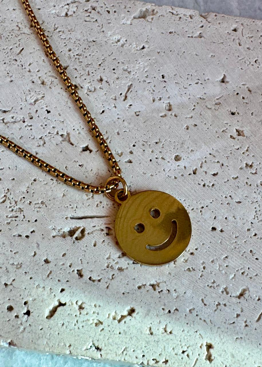 Smile Necklace