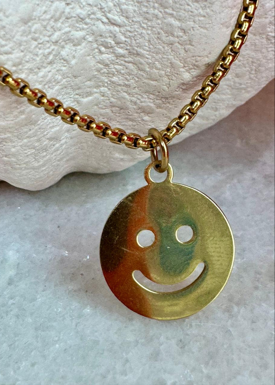 Smile Necklace